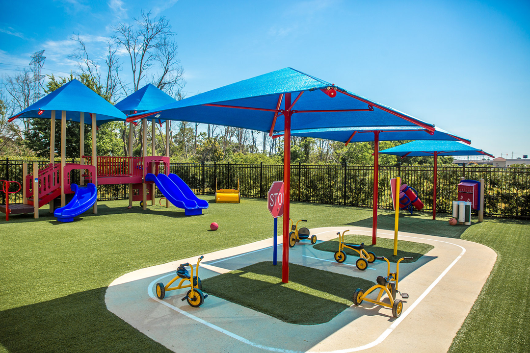 Square Umbrella Shade Structure – Quick Ship Commercial Shades